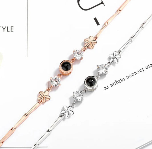 Bracelet with Photo Projection