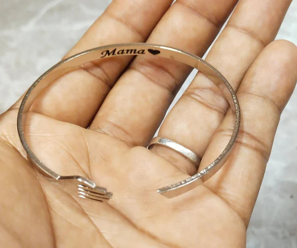Hug Bracelet